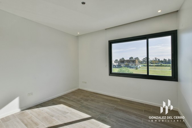 VIDA | Casa 3 dormitorios | 3 baños | piscina