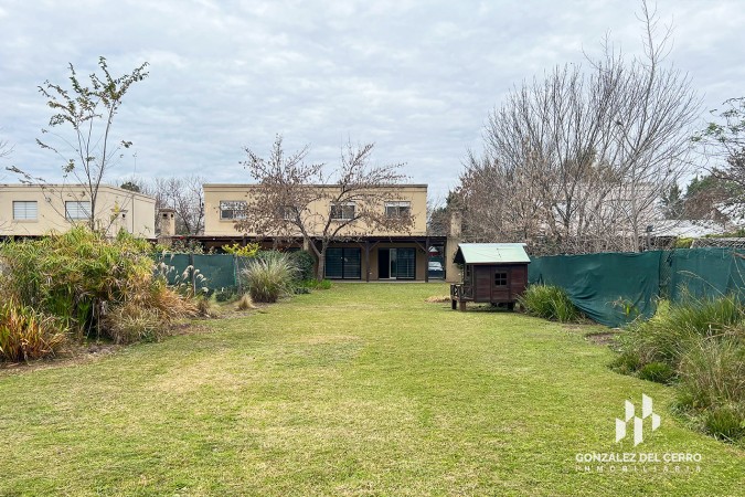 Casa 3 dormitorios y 3 baños en Aldea