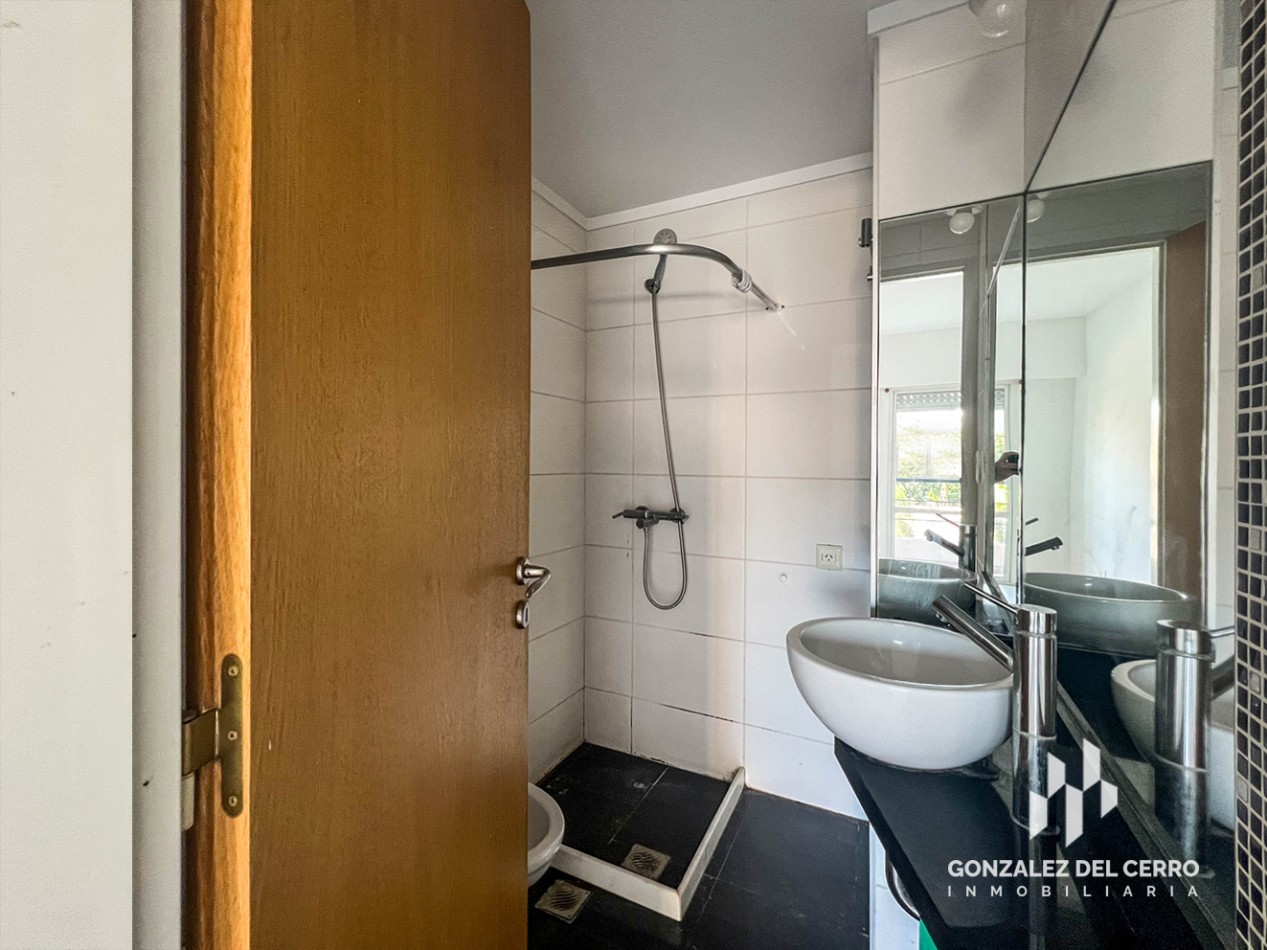 Monoambiente con balcon | Paraguay al 1400