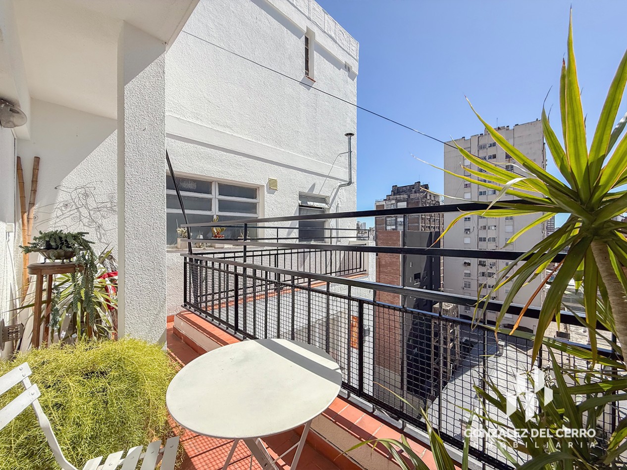 Departamento 4 dormitorios con balcon terraza