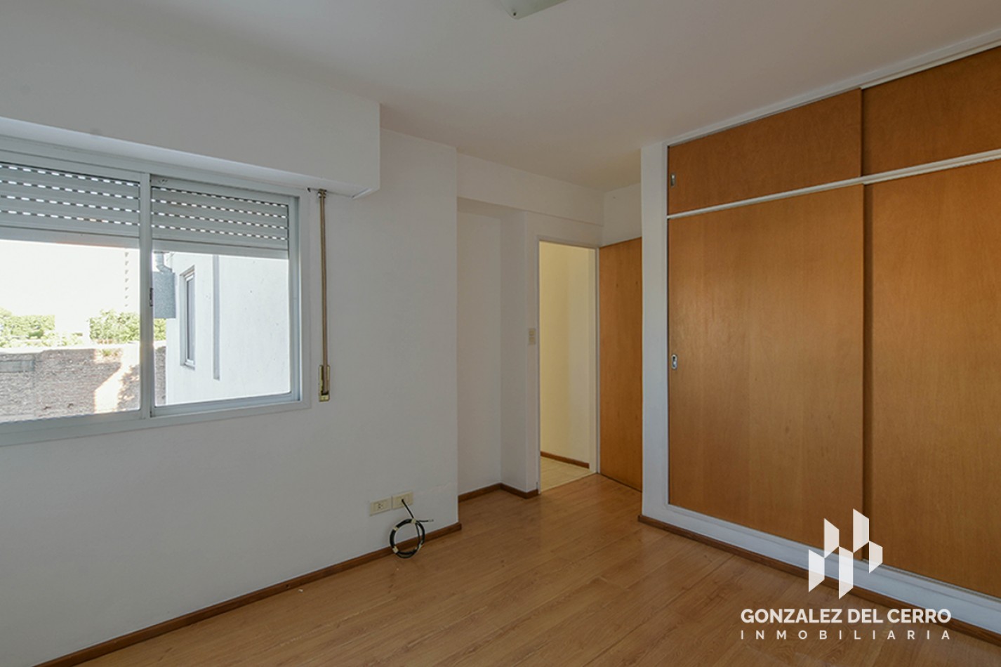 Departamento 1 dormitorio con balcon al frente