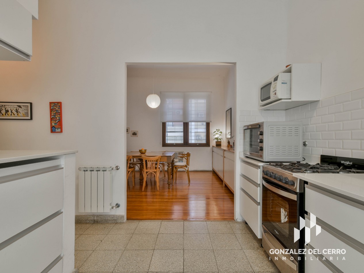 Casa de planta alta | Buenos Aires y Av. Belgrano