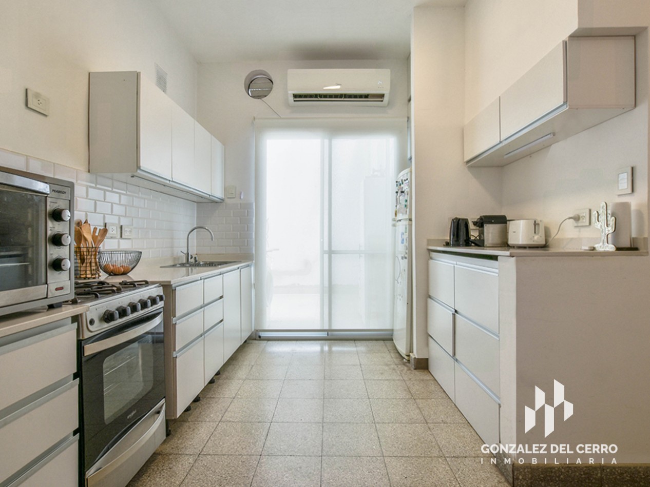 Casa de planta alta | Buenos Aires y Av. Belgrano