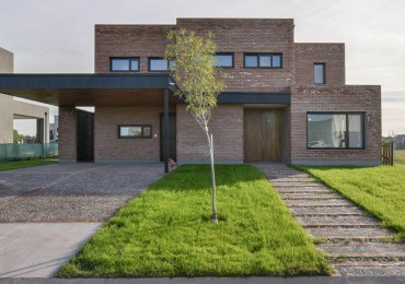 VIDA | Casa 3 dormitorios | 3 baños | piscina