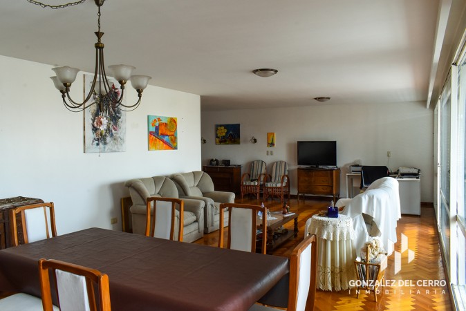 Departamento 4 dormitorios en Santa Fe 1758
