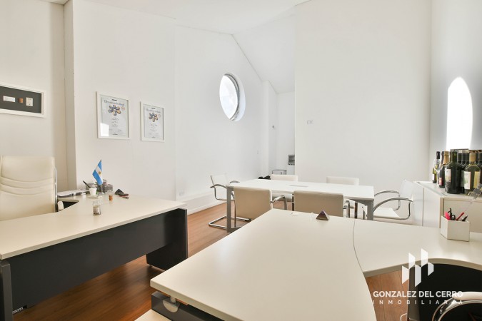 Oficina en Ciudad Ribera | Dock Plaza Estudios Profesionales | Av. Carballo 194