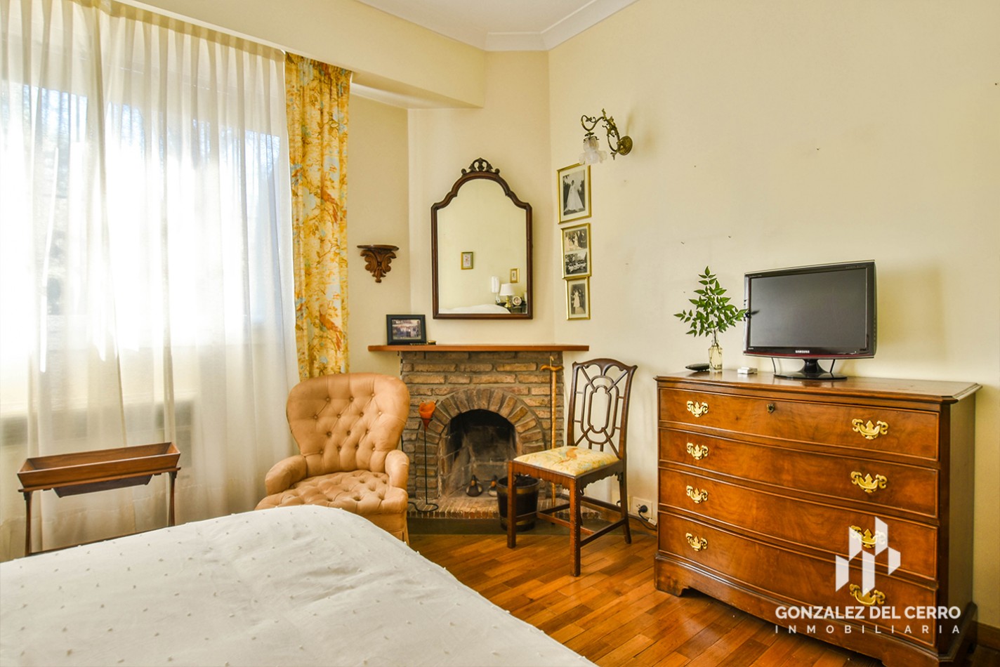 Excelente casa 7 dormitorios en Fisherton