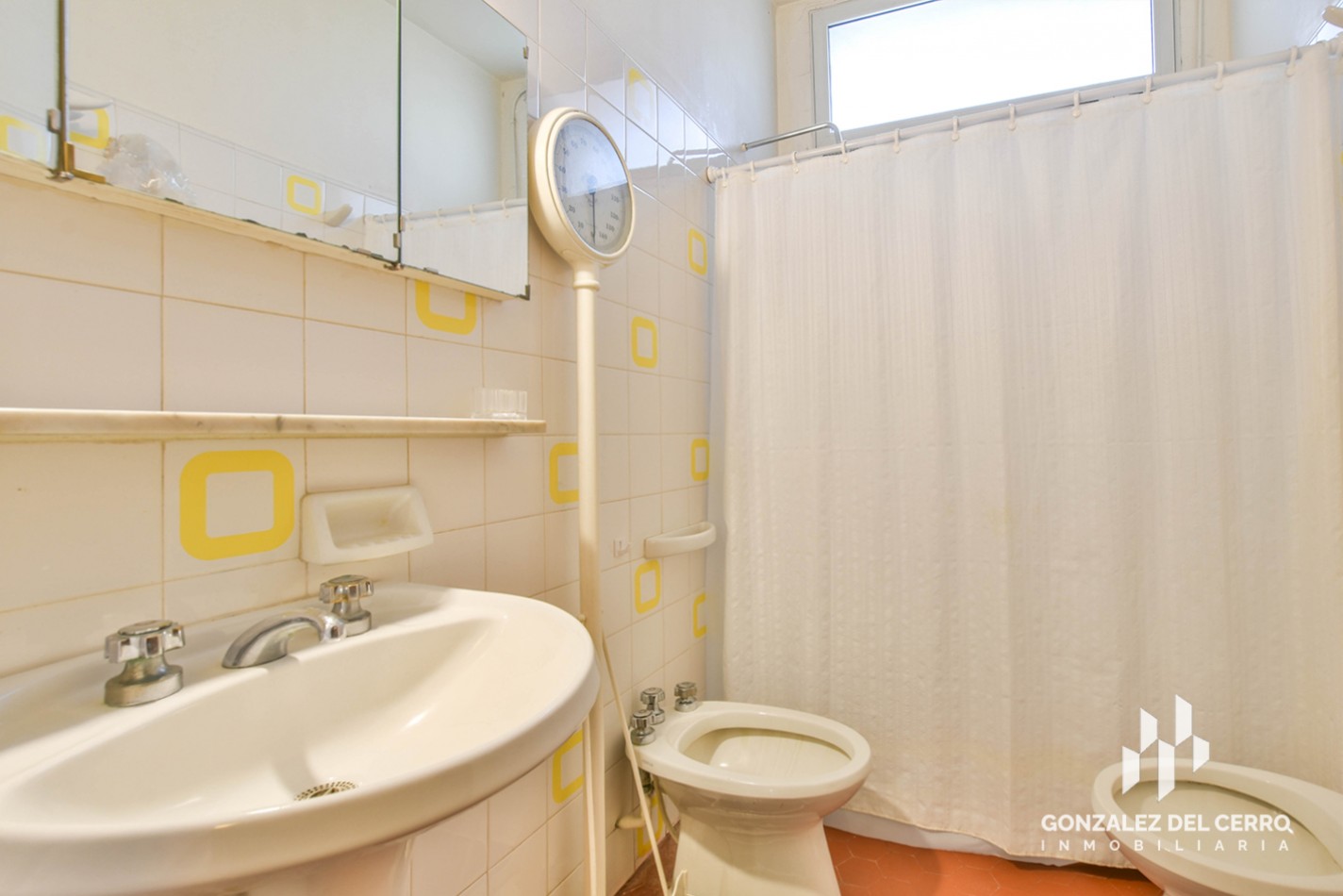 Excelente casa 7 dormitorios en Fisherton