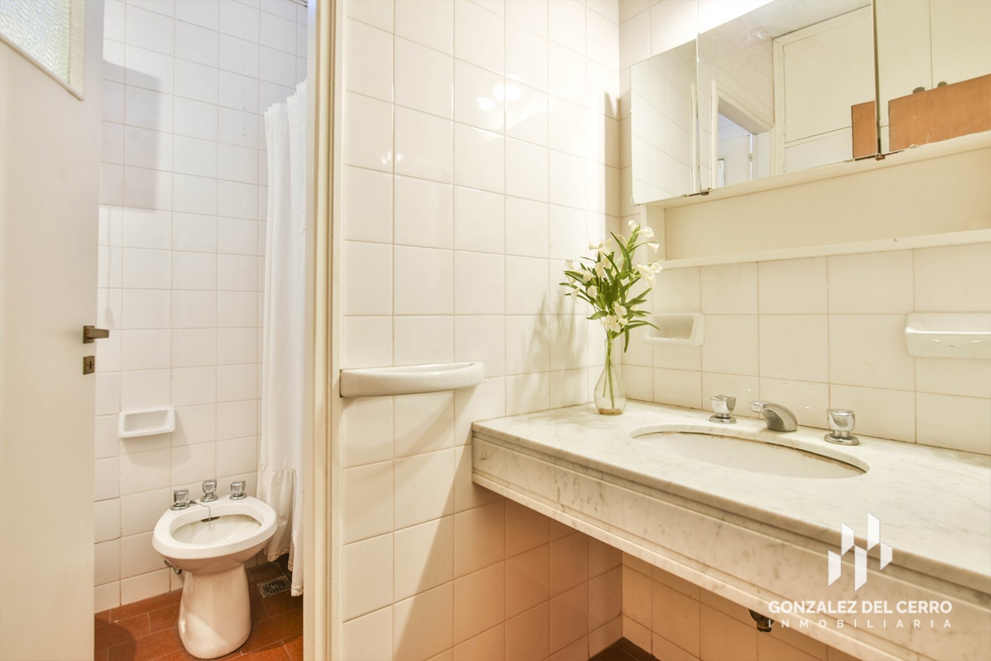 Excelente casa 7 dormitorios en Fisherton