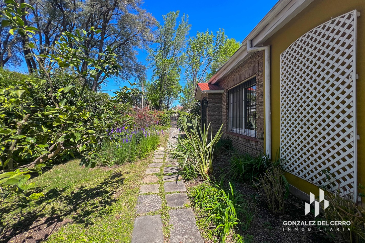 Excelente casa 7 dormitorios en Fisherton