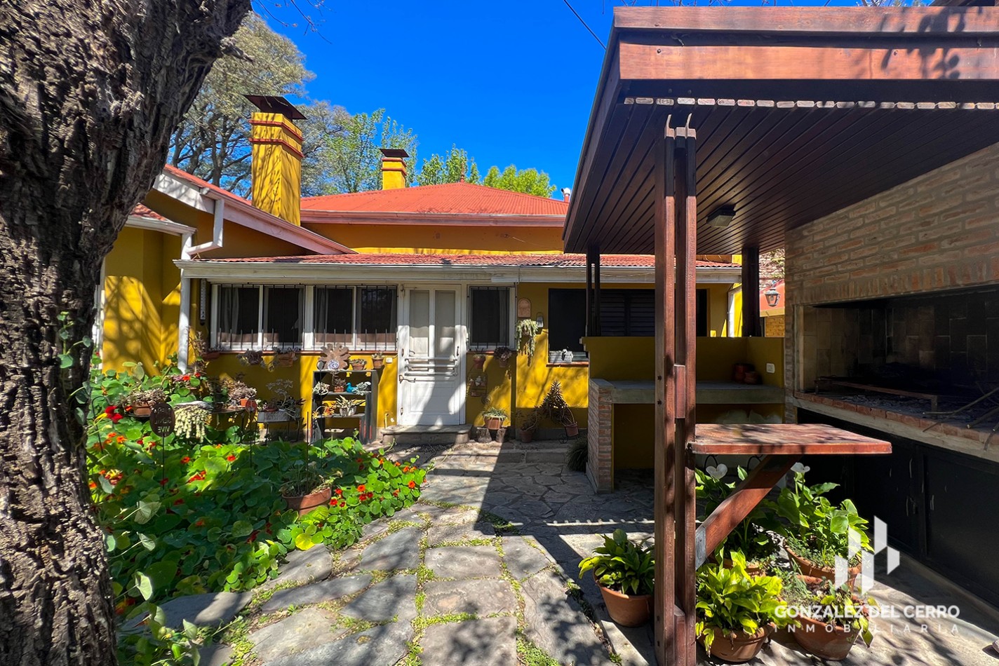Excelente casa 7 dormitorios en Fisherton