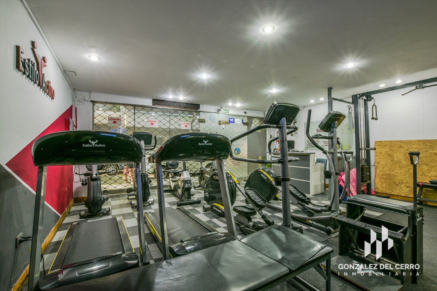 Local comercial Urquiza y Corrientes