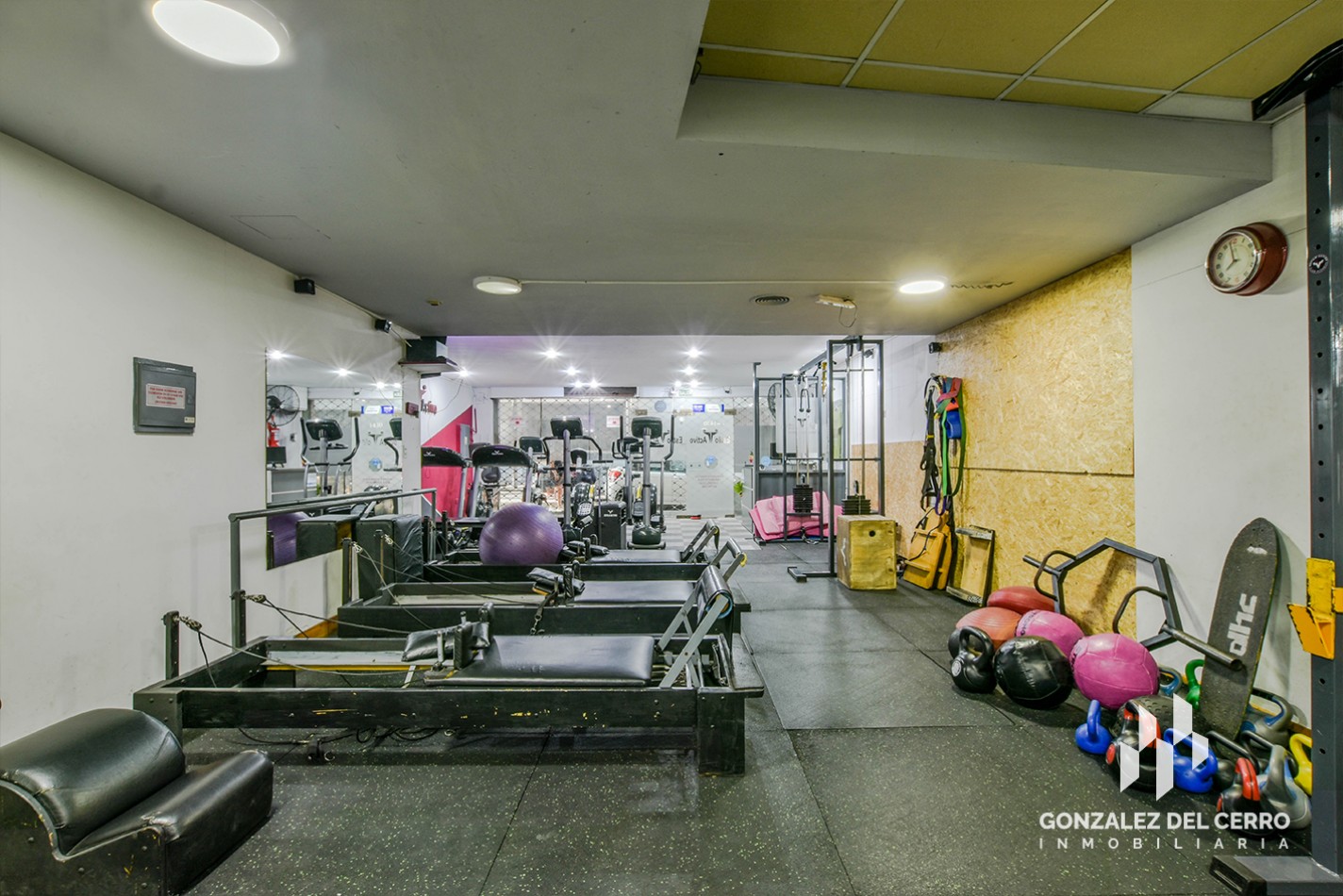 Local comercial Urquiza y Corrientes