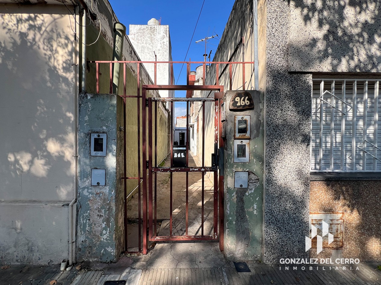 Casa 2 dormitorios en Arroyito | Pje. Fernandez 966