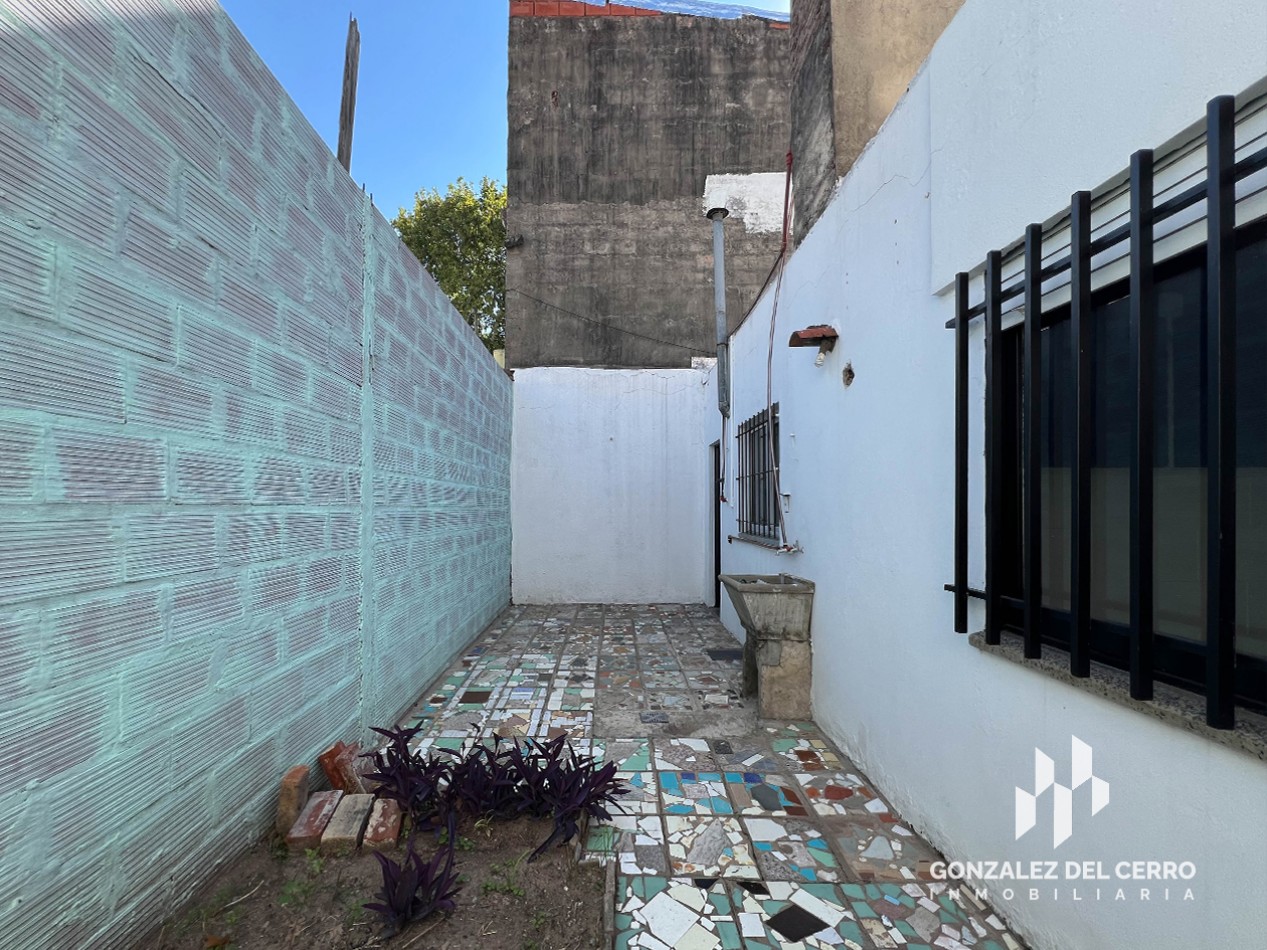 Casa 2 dormitorios en Arroyito | Pje. Fernandez 966
