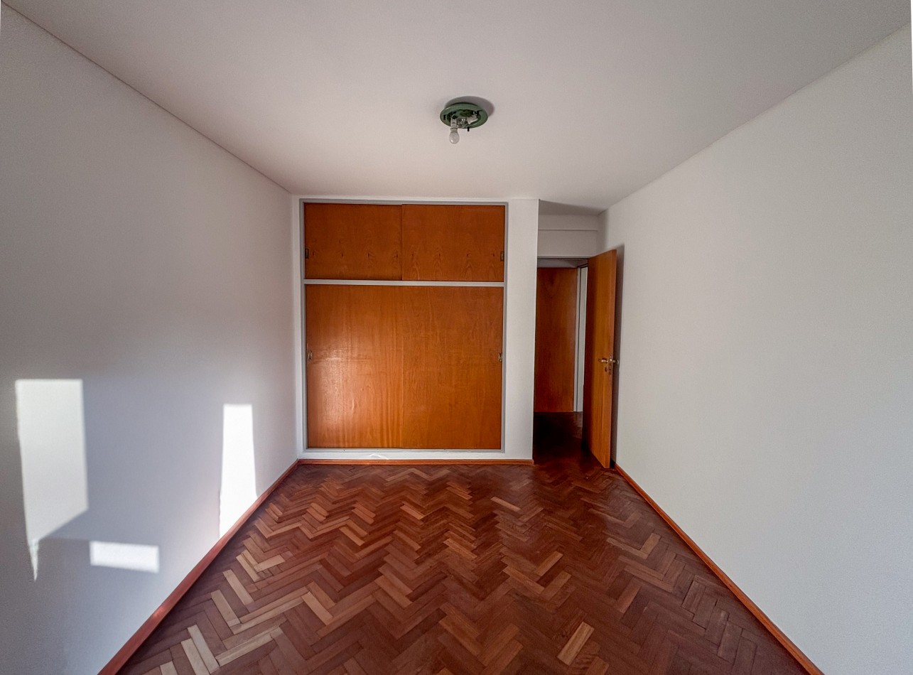 Departamento 1 dormitorio y comodin - Rioja 3103