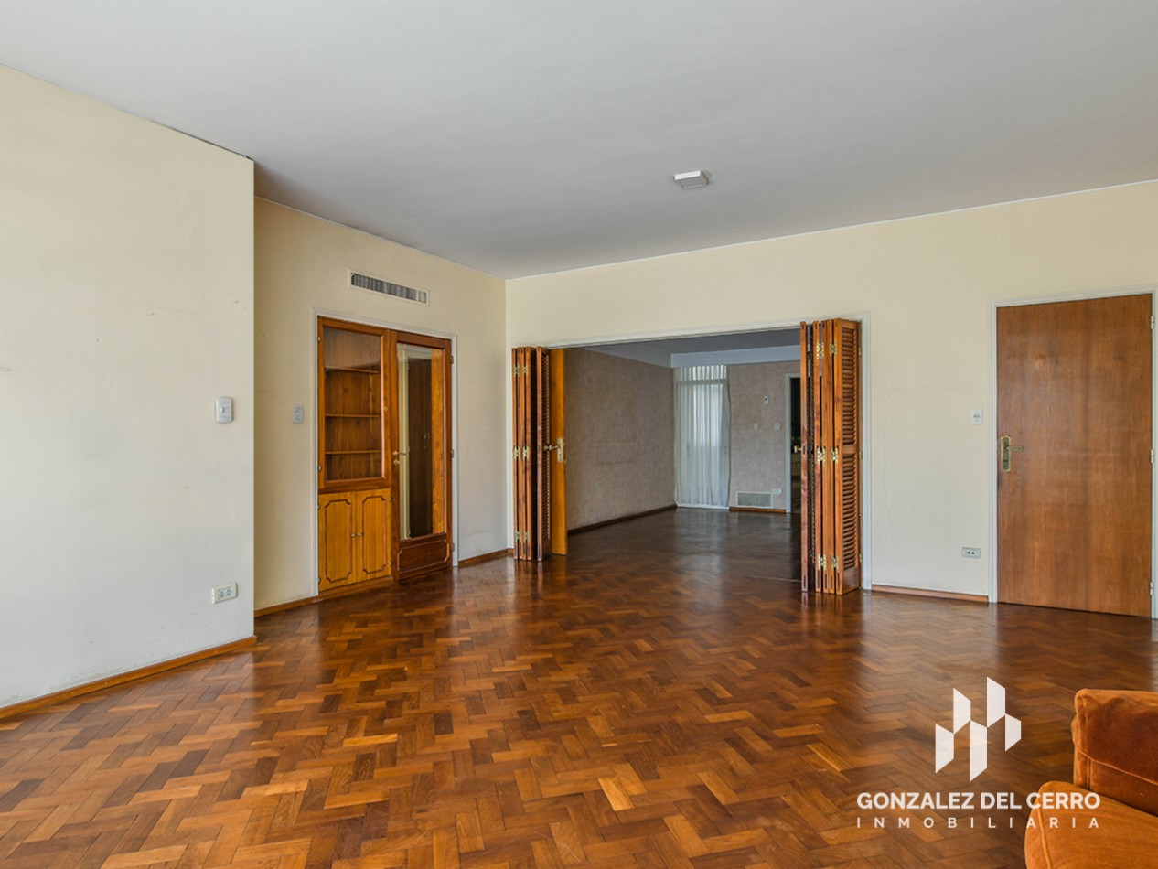 Departamento 2 dormitorios + dependecia de servicio y cochera | Cordoba 2479 