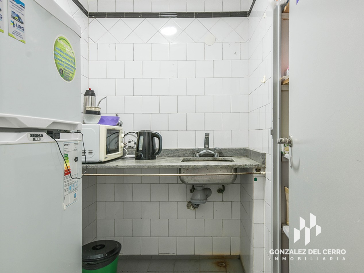 Local comercial de 54 m2 | Italia y 9 de Julio