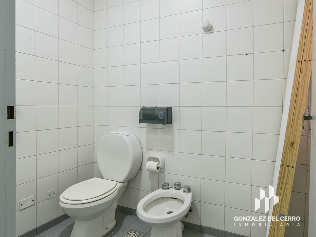 Local comercial de 54 m2 | Italia y 9 de Julio