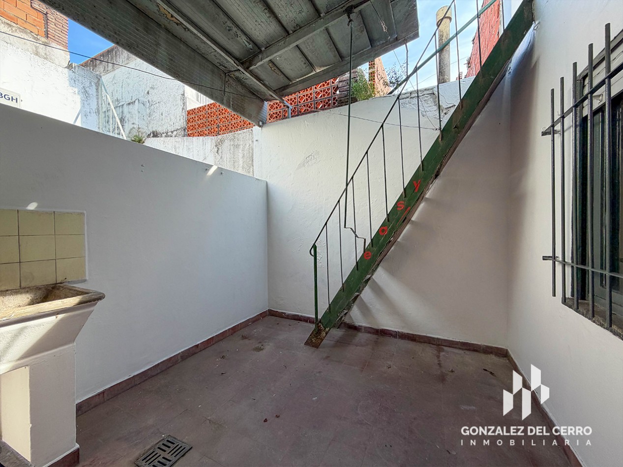 Casa interna 2 dormitorios en Arroyito | Ruben Dario 1241