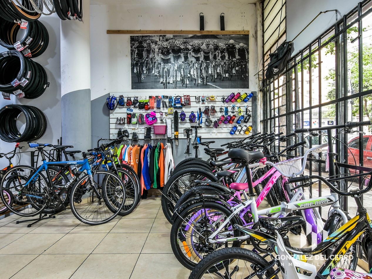 1 de Mayo 1285 | Local comercial 