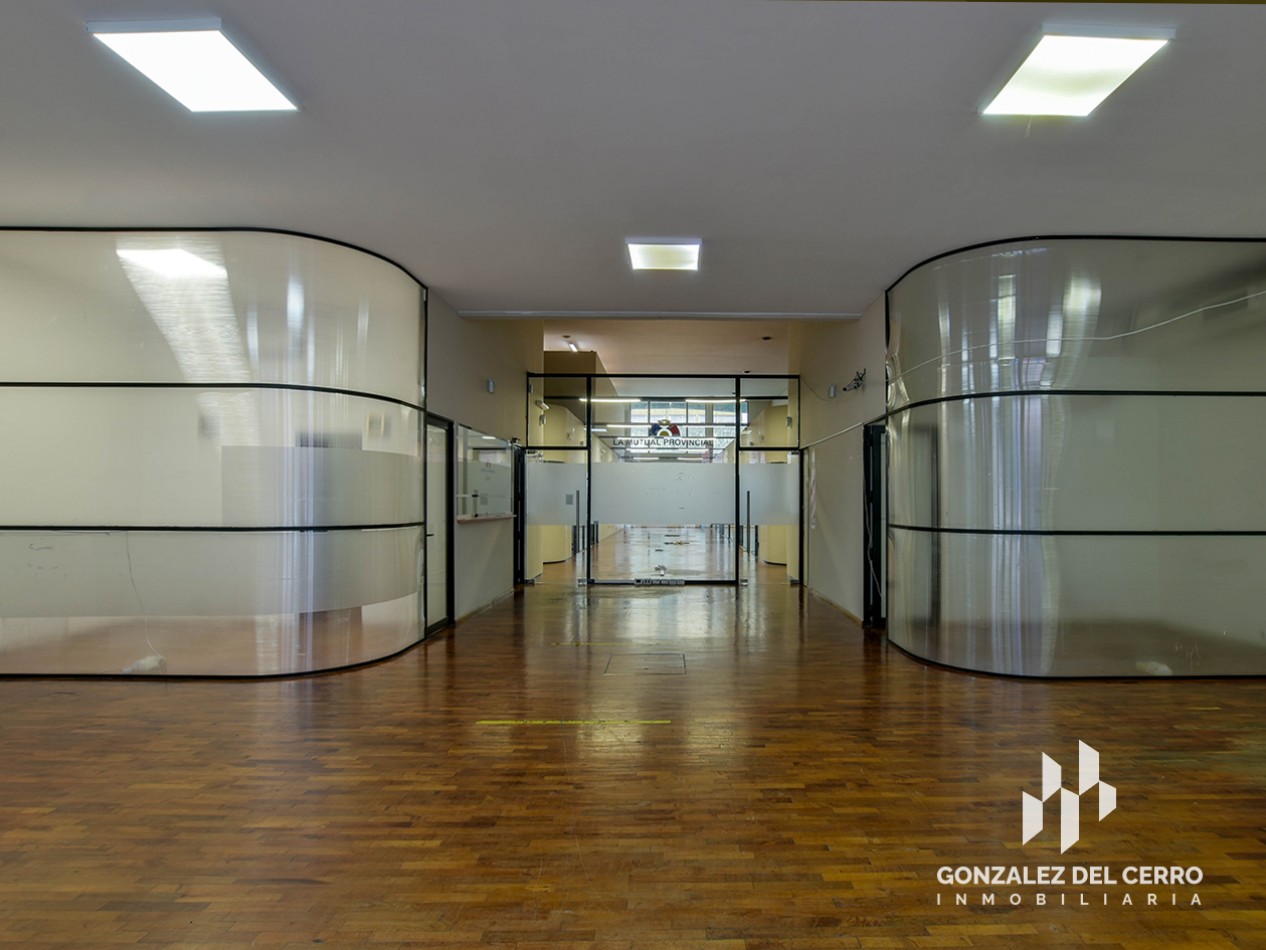 SANTA FE 870 | LOCAL COMERCIAL