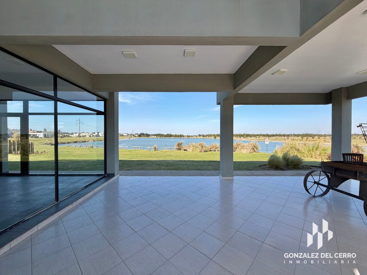 Lote 1035 m2 en Haras de Funes