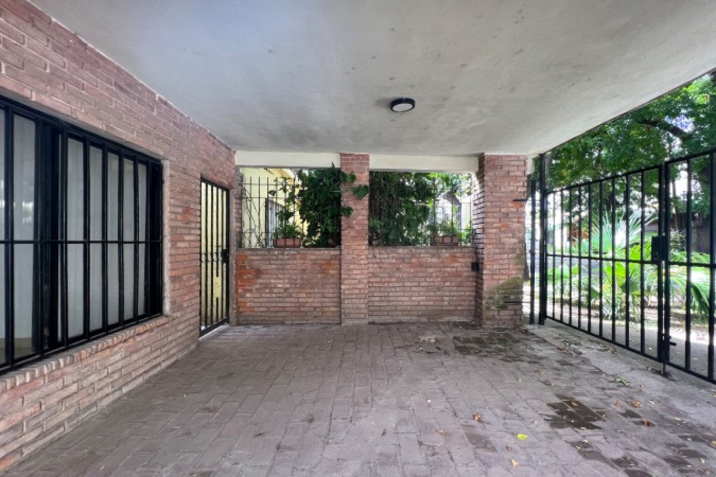 Casa 2 dormitorios en Fisherton | Pasaje Lassaga 618 Bis