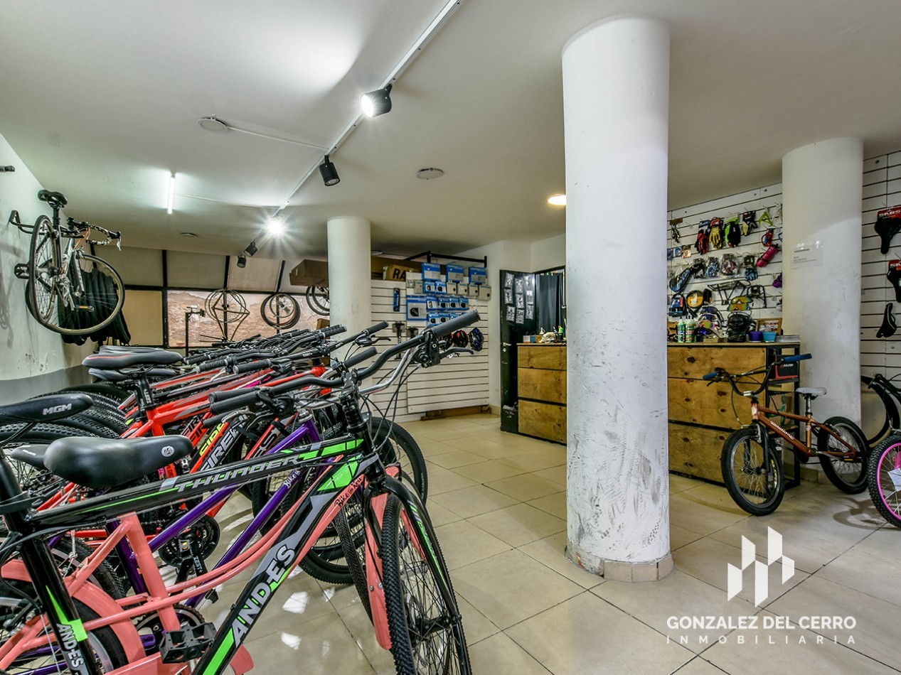 1 de Mayo 1285 | Local comercial 
