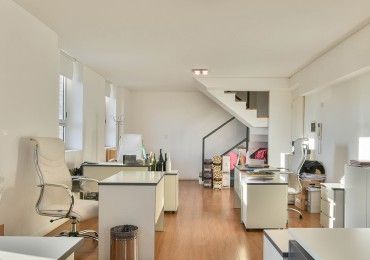 Oficina en Ciudad Ribera | Dock Plaza Estudios Profesionales | Av. Carballo 194